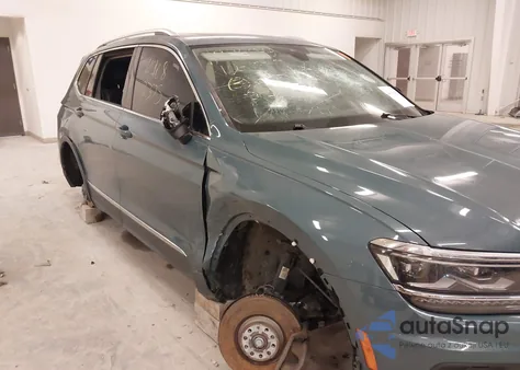 2019 Volkswagen Tiguan 2.0T Sel Premium/2.0T Sel Premium R-Line z USA, uszkodzony, nr VIN 3VV4B7AX8KM122865